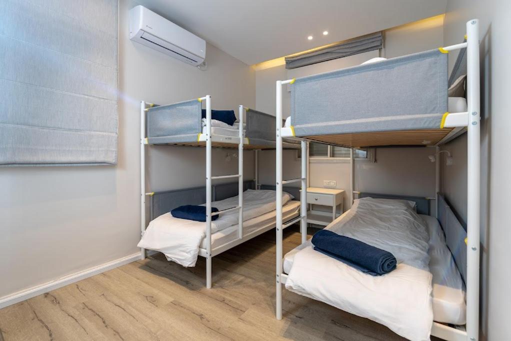 L.T.D Luxury Apartments 4 Bedroom Panoramic View 提比里亞 外观 照片