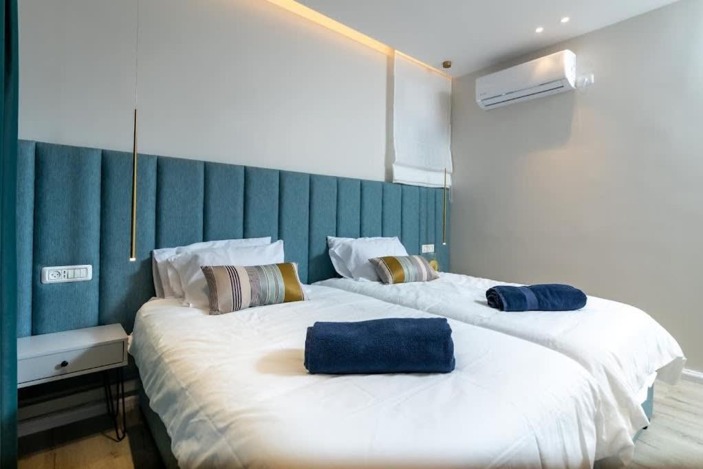 L.T.D Luxury Apartments 4 Bedroom Panoramic View 提比里亞 外观 照片